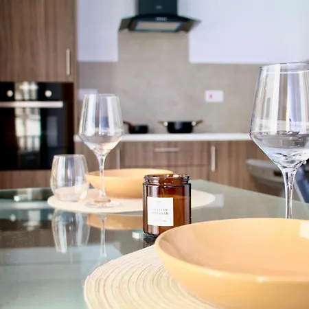 Seaview 3bedroom Perfect Apartment Sliema