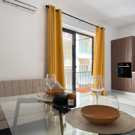 Seaview 3bedroom Perfect Διαμέρισμα *